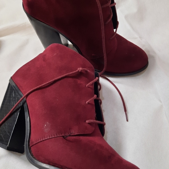 V-Day Outfit - Picture 5 of 6